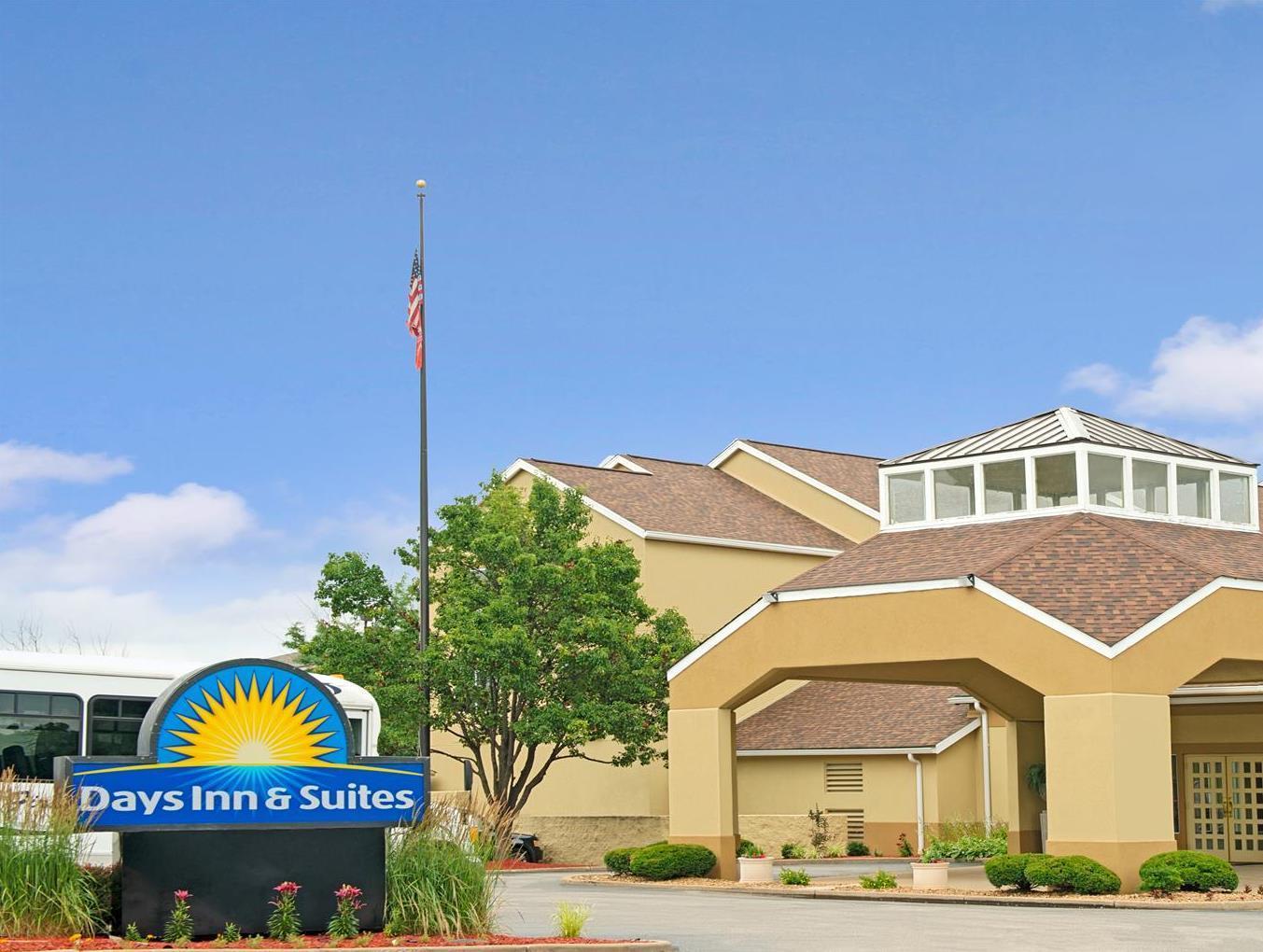 Days Inn By Wyndham St. Louis/Westport Mo Мэриленд-Хайтс Экстерьер фото